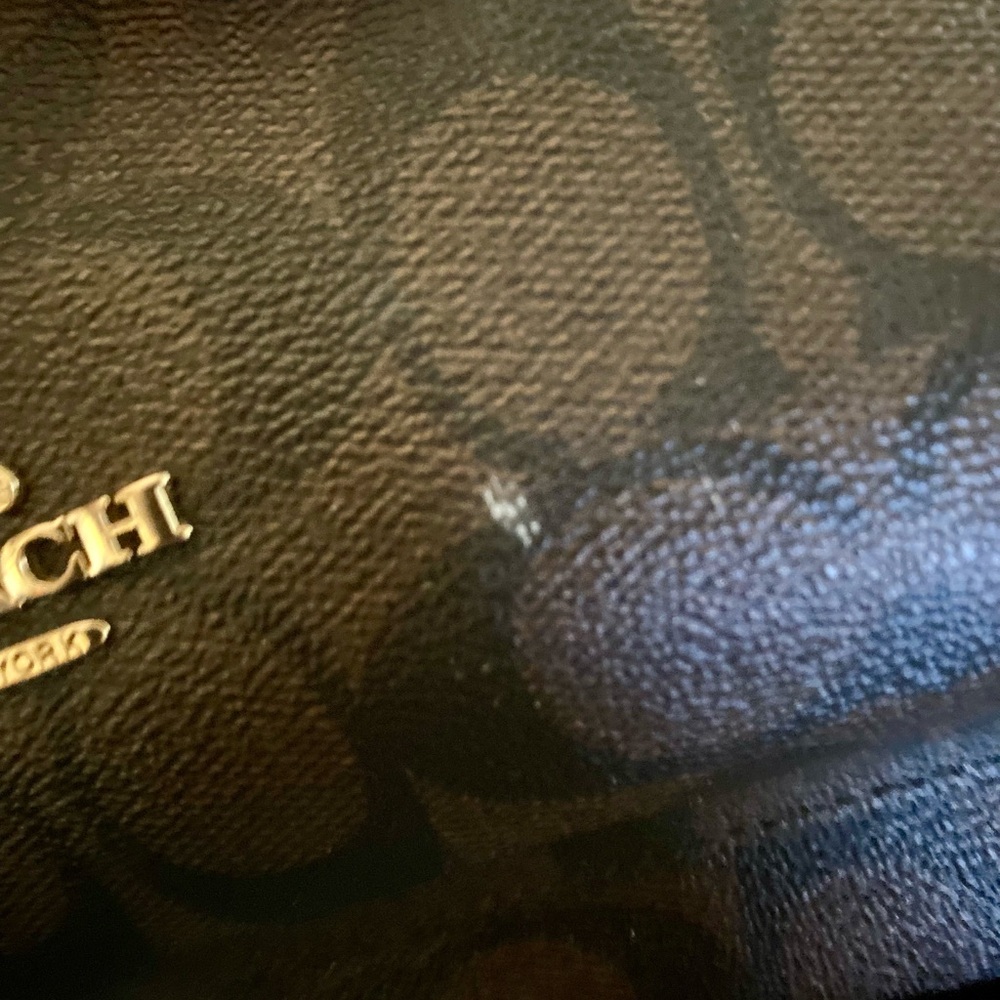 Court Backpack In Signature Canvas - Picture 7 of 10